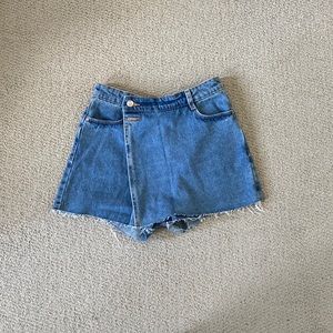 ZARA SKORT (SKIRT/SHORTS) SIZE SMALL